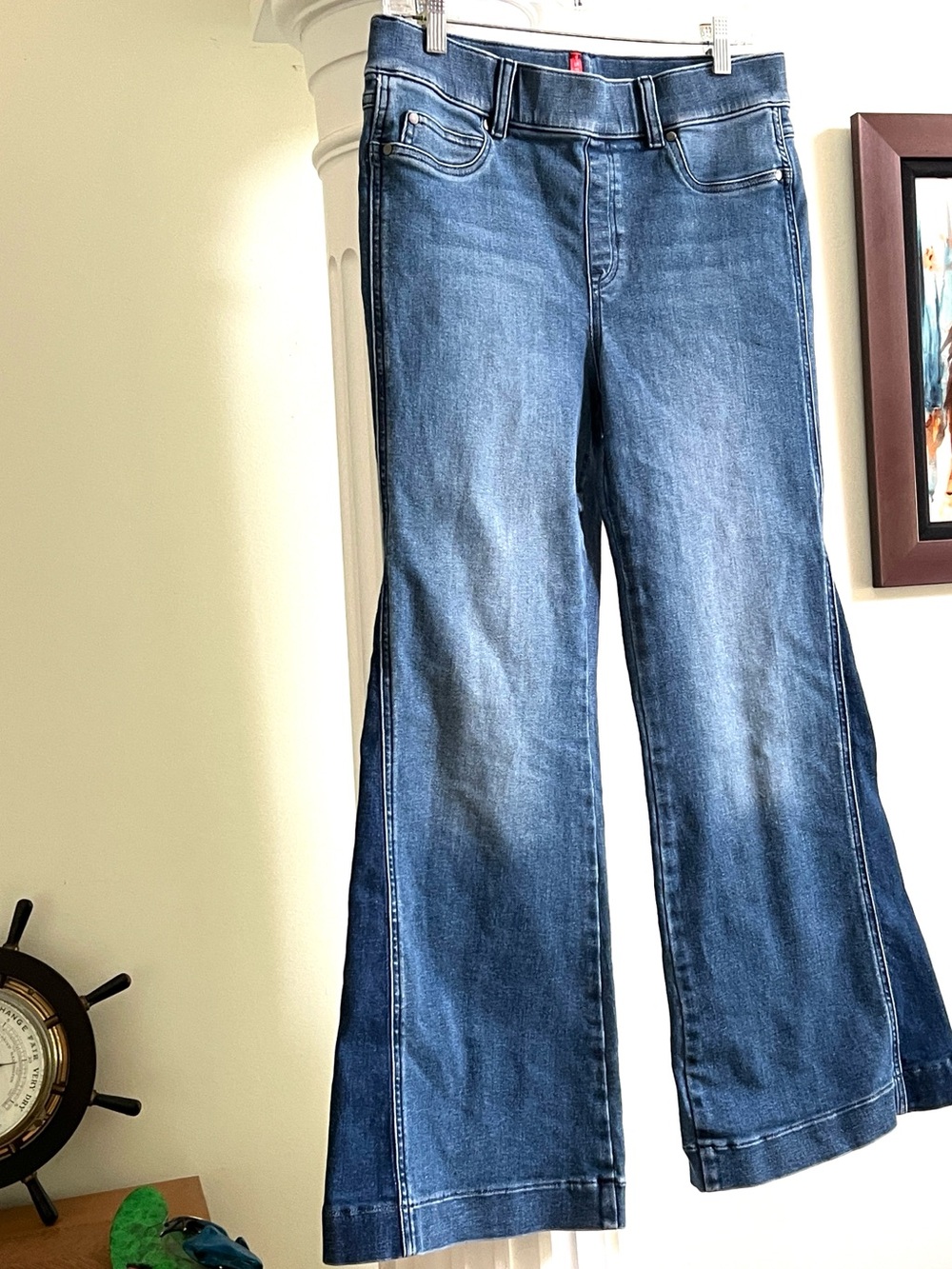 Spanx Jeans Womens Large Flare 32x28 Blue #20790Q Retro 70’s inset flare details - Picture 2 of 9
